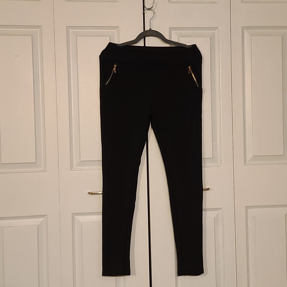 Skinny pants